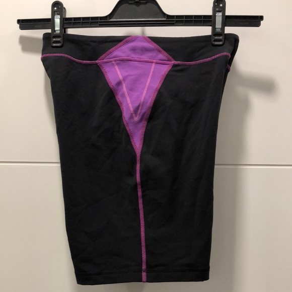 Ivivva Athletica bike shorts *Y2K vibes* - Picture 5 of 6